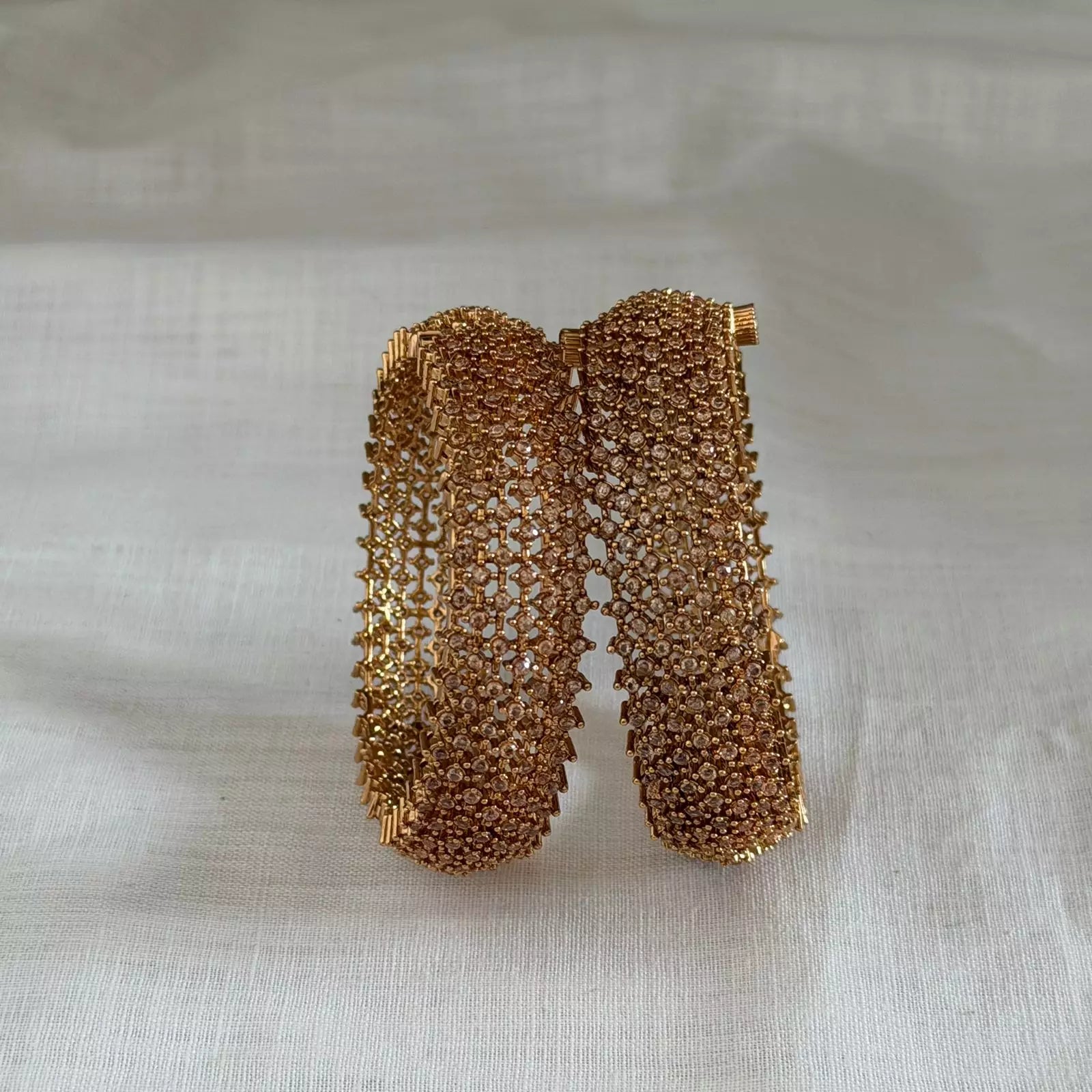 Antique Bangle AB56