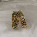 Antique Bangle AB65