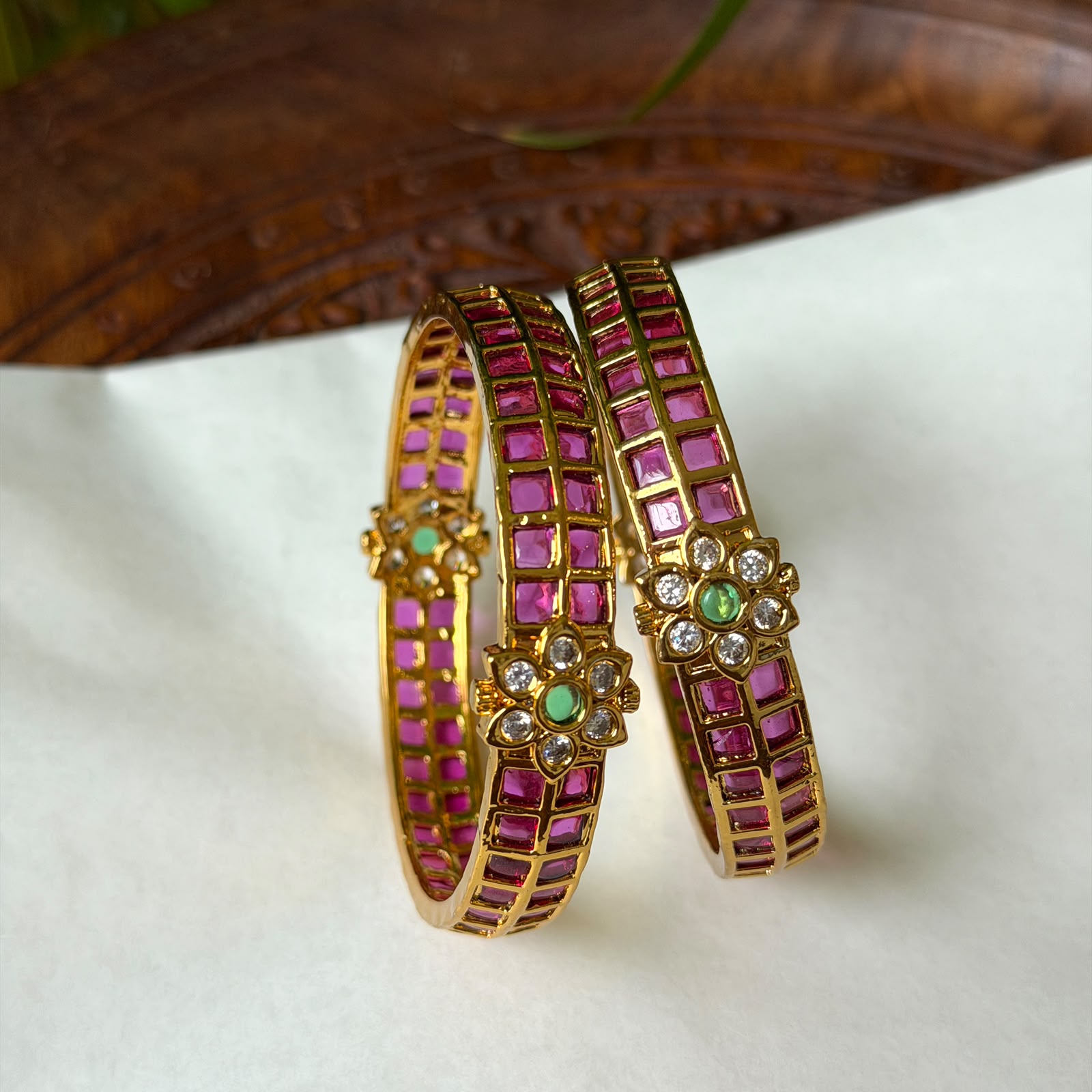 Antique Bangle AB70