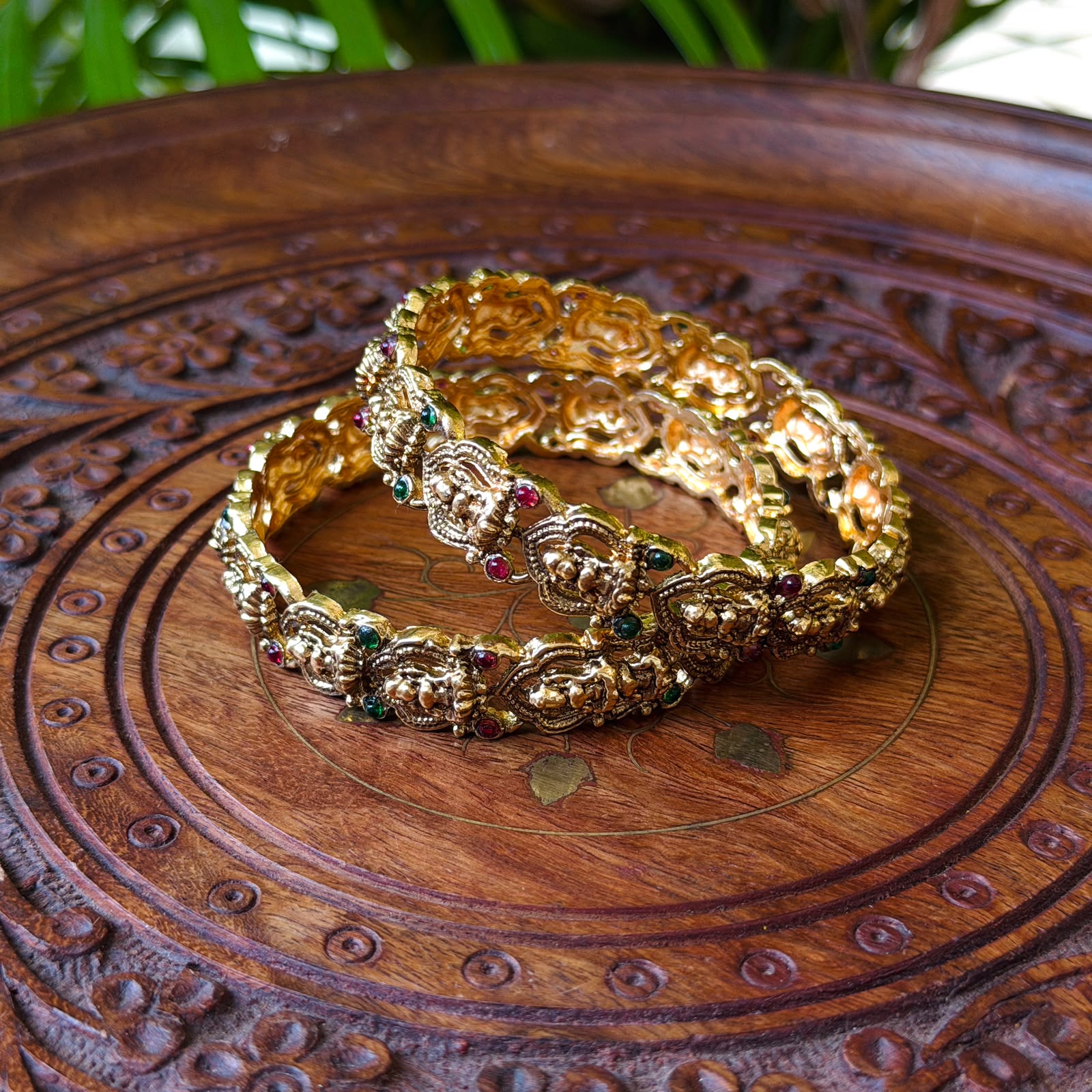 Antique Bangle AB71