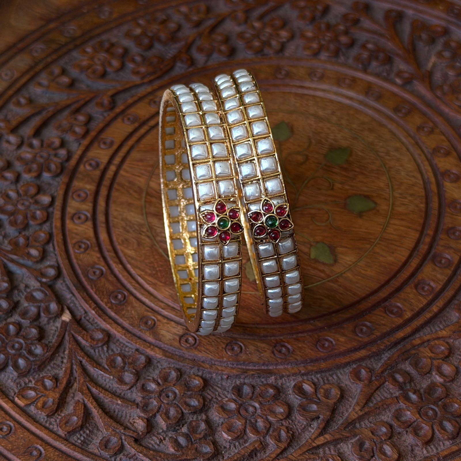 Antique Bangle AB74