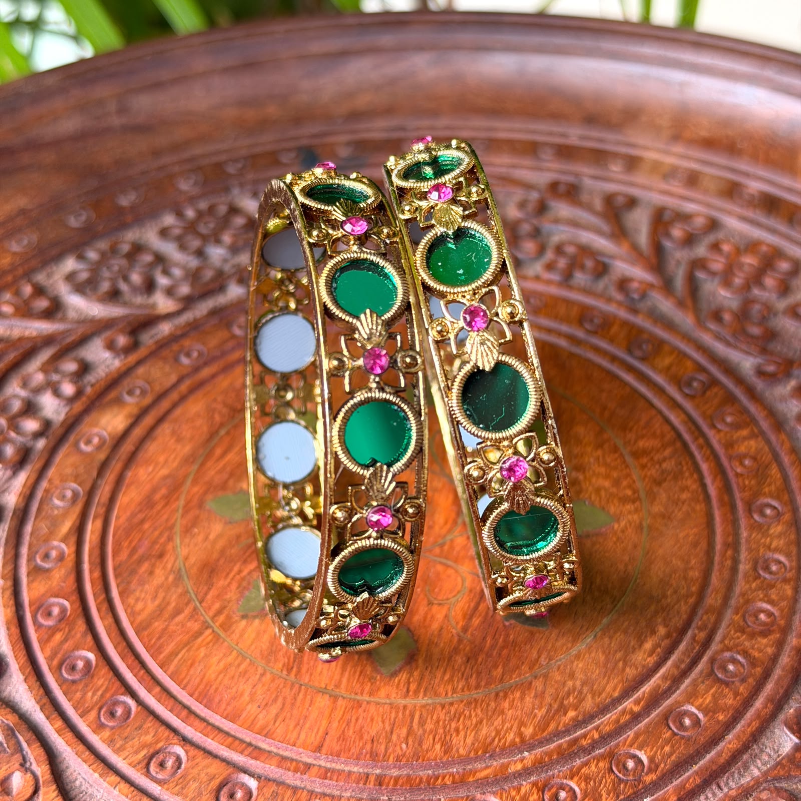 Antique Bangle AB83