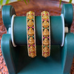Antique Bangle AB85