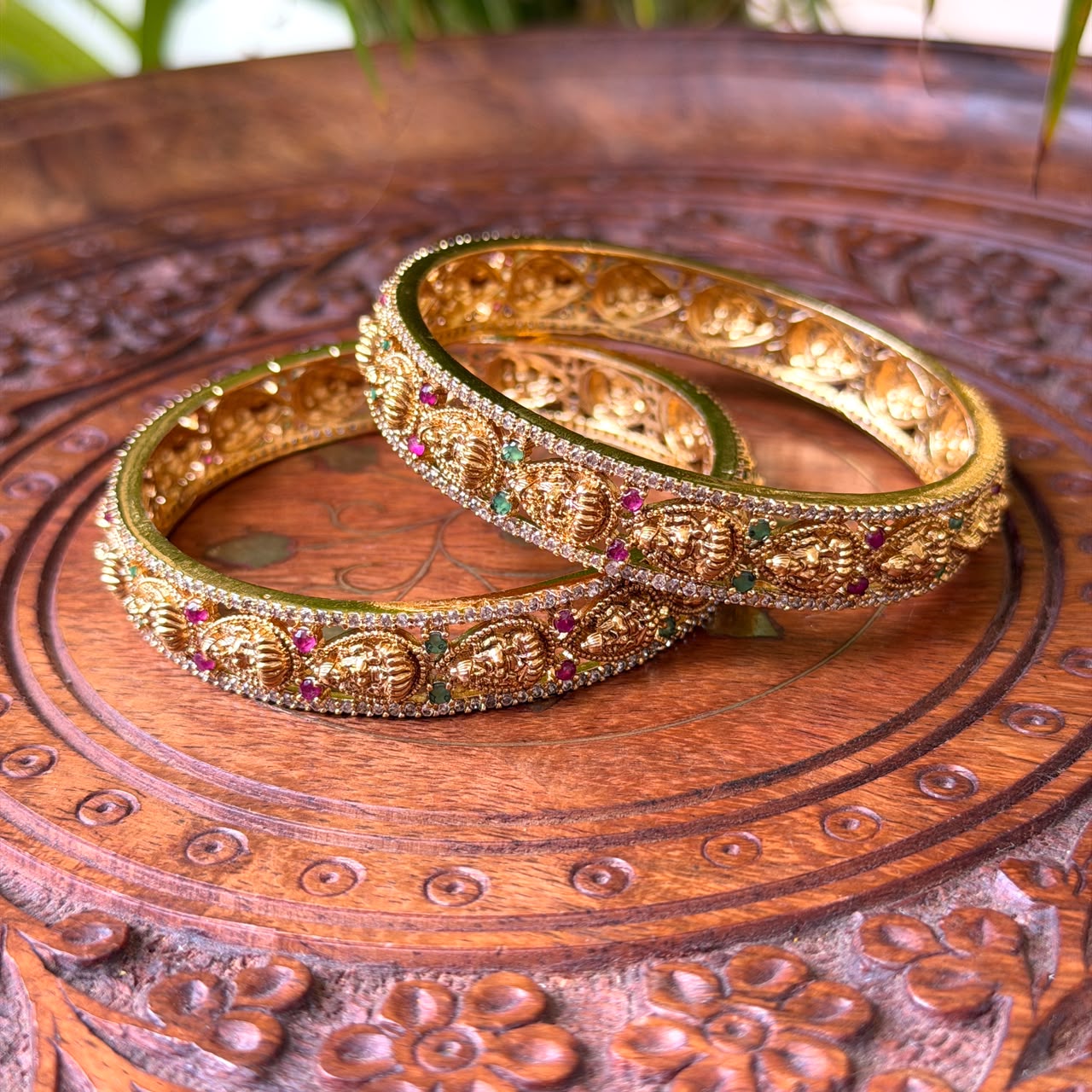 Antique Bangle AB85