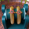 Antique Bangle AB88