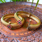 Antique Bangle AB88