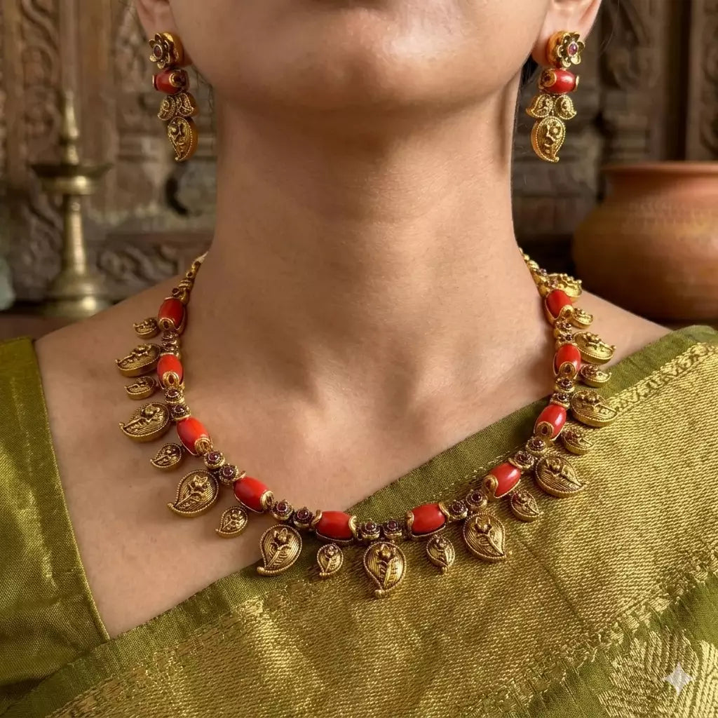 Antique Necklace AN245