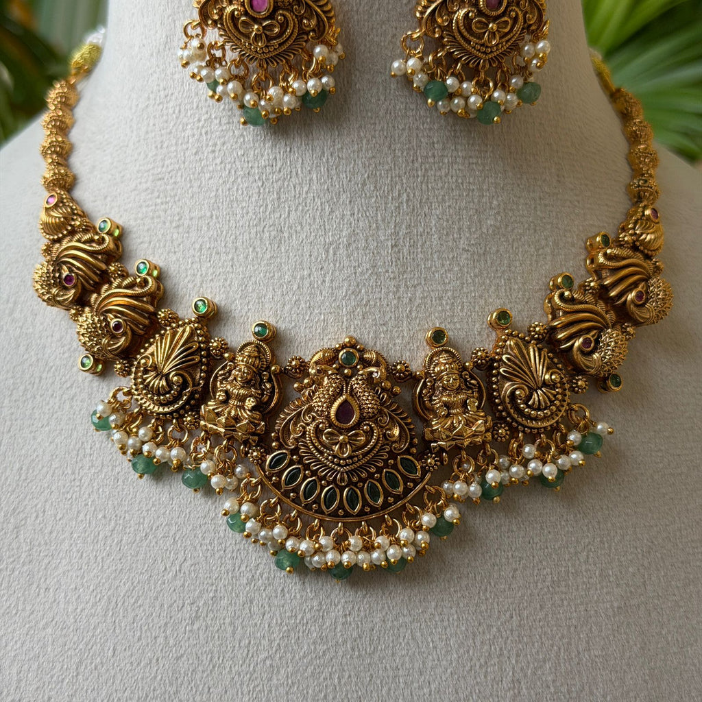 Antique Necklace Set AN363
