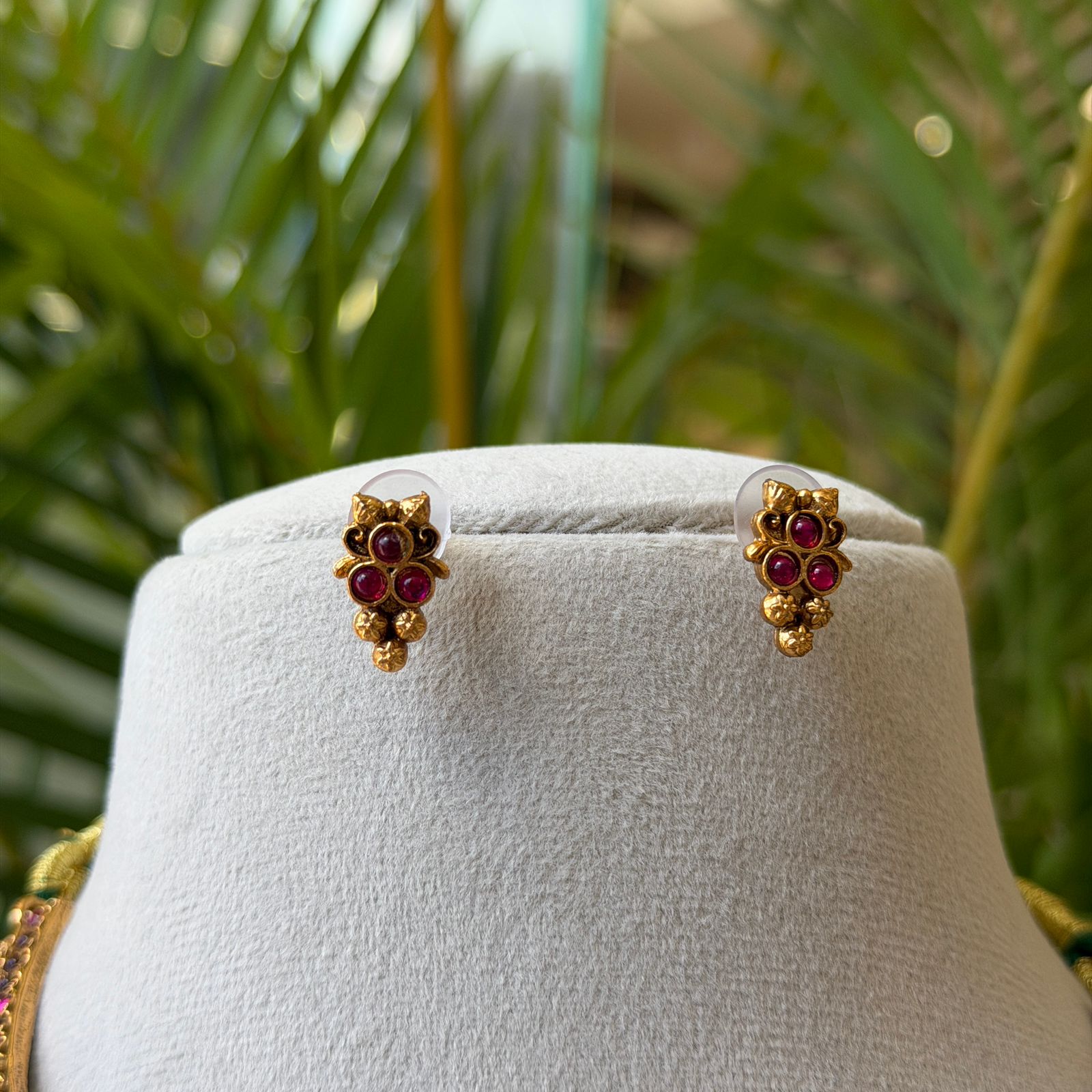 Antique Gold Finish Ruby Choker Necklace Set with Intricate Carving & Gold Bead Drops AN285