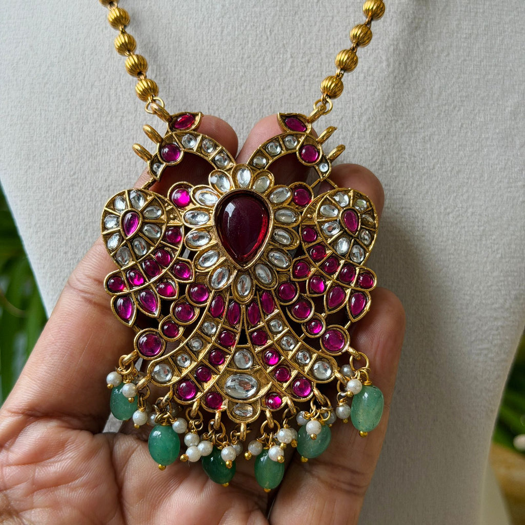 Traditional South Indian Matte Gold Gandaberunda Pendent & Earring Set for Bridal Wear AN288