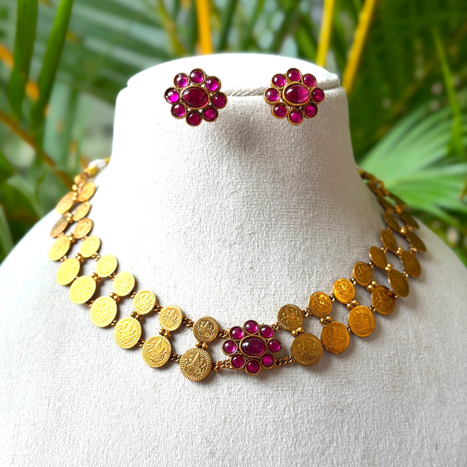 Double Strand Antique Gold Lakshmi Kasu Mala Necklace Set – Ruby Floral Rosette Pendant Choker with Matching Stud Earrings AN305