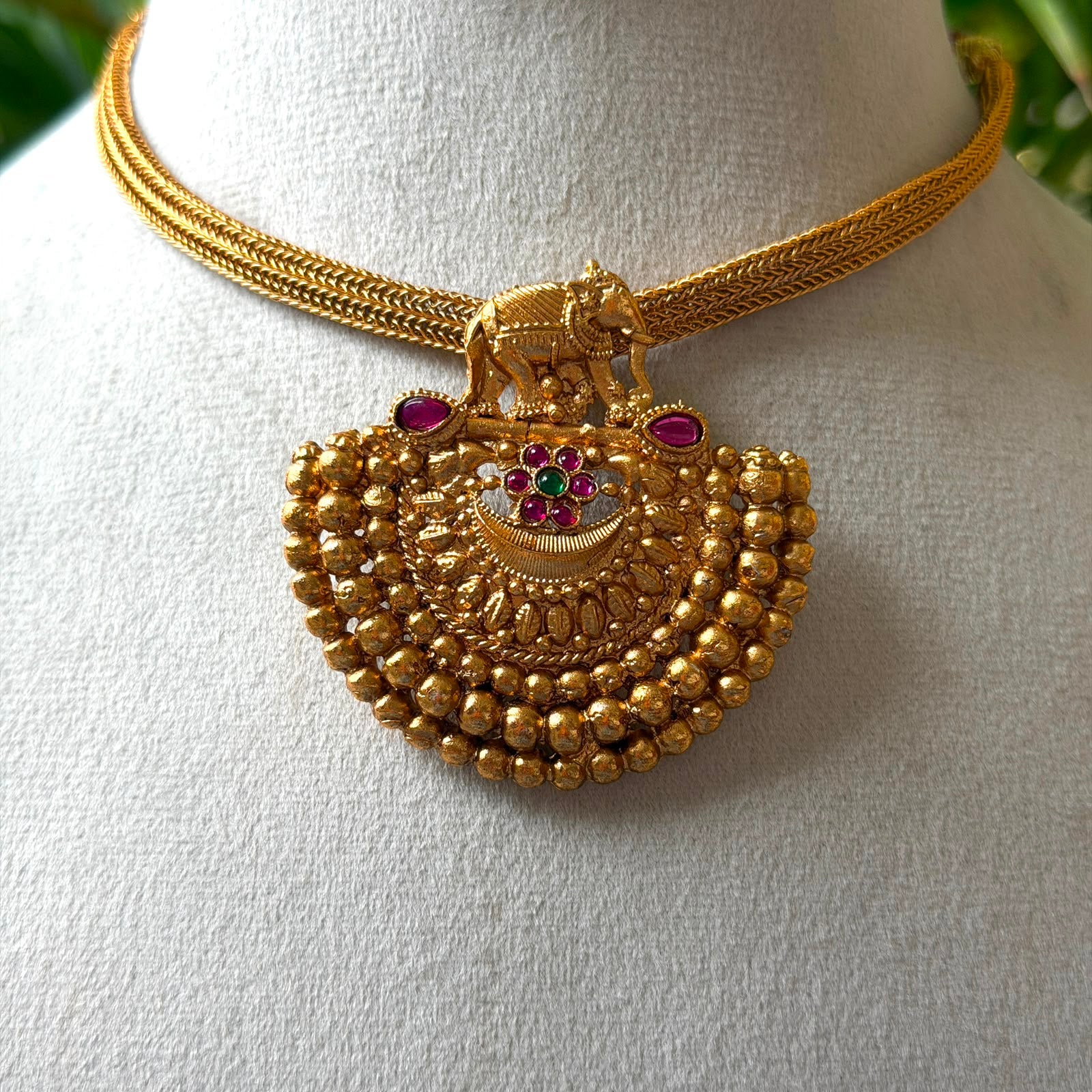 Antique Necklace Set AN308