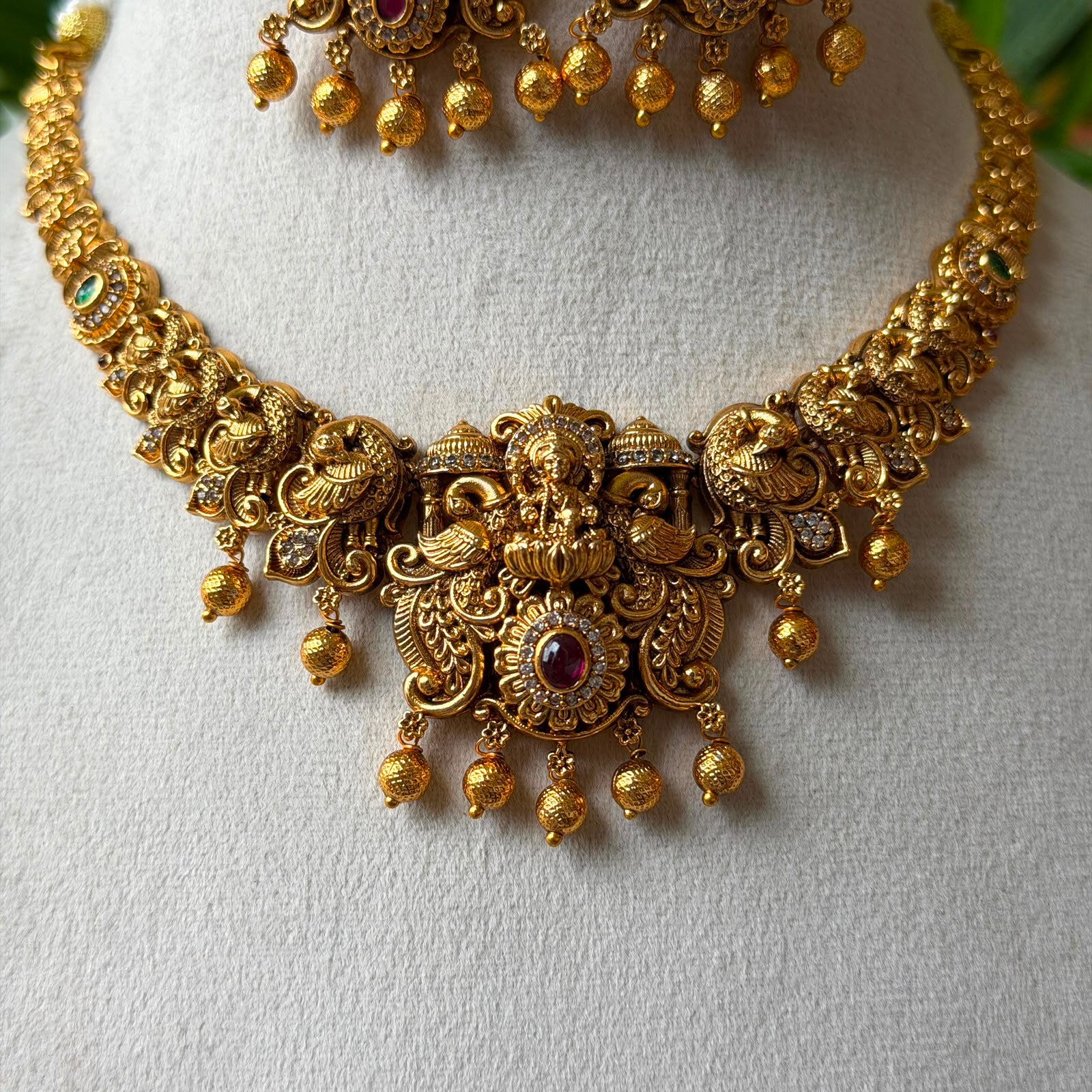 Antique Necklace Set AN311