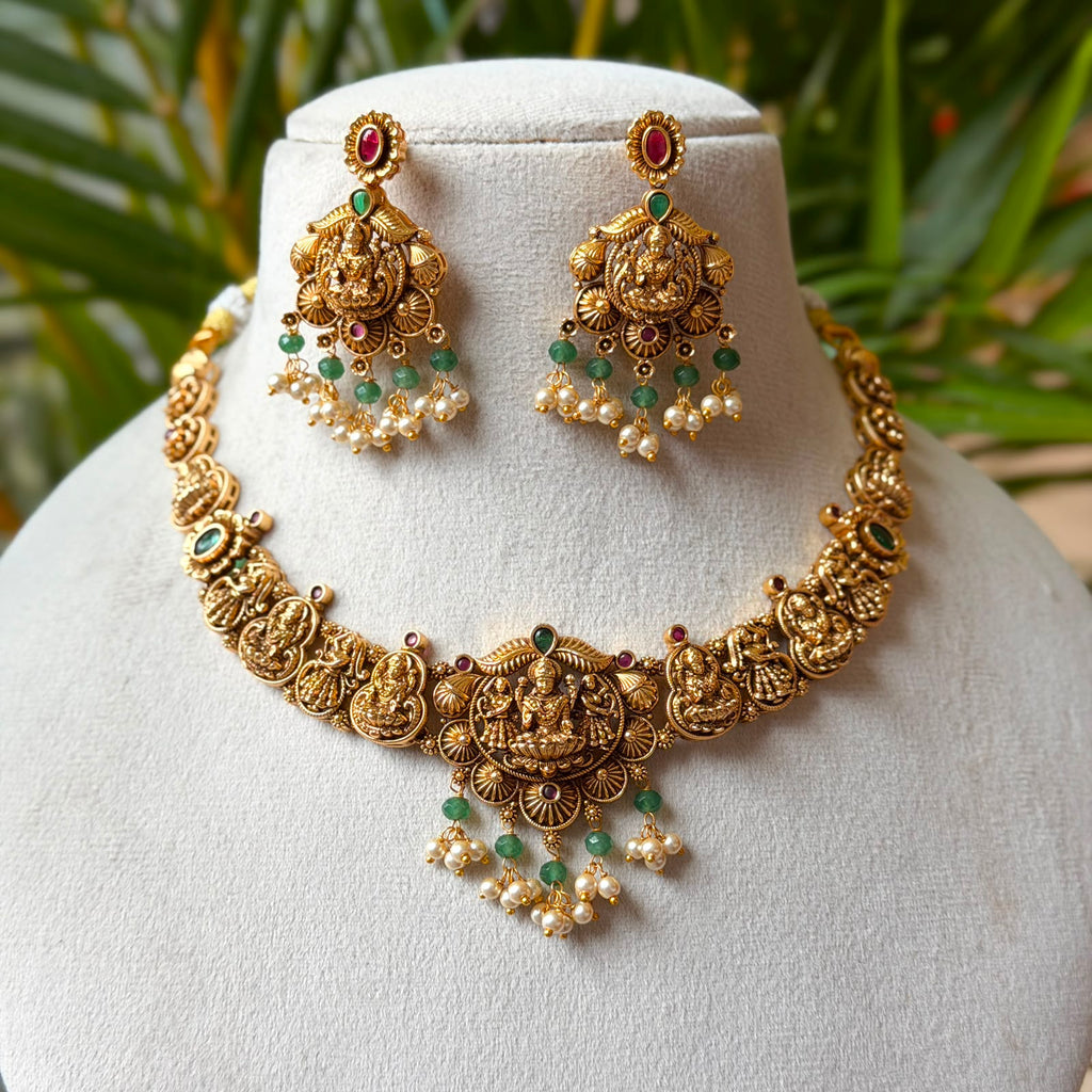 Antique Necklace Set AN312