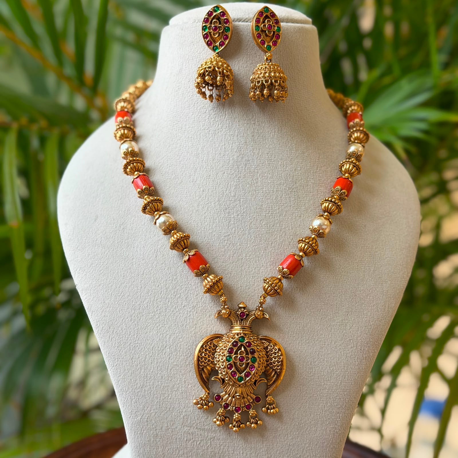Antique Necklace Set AN341