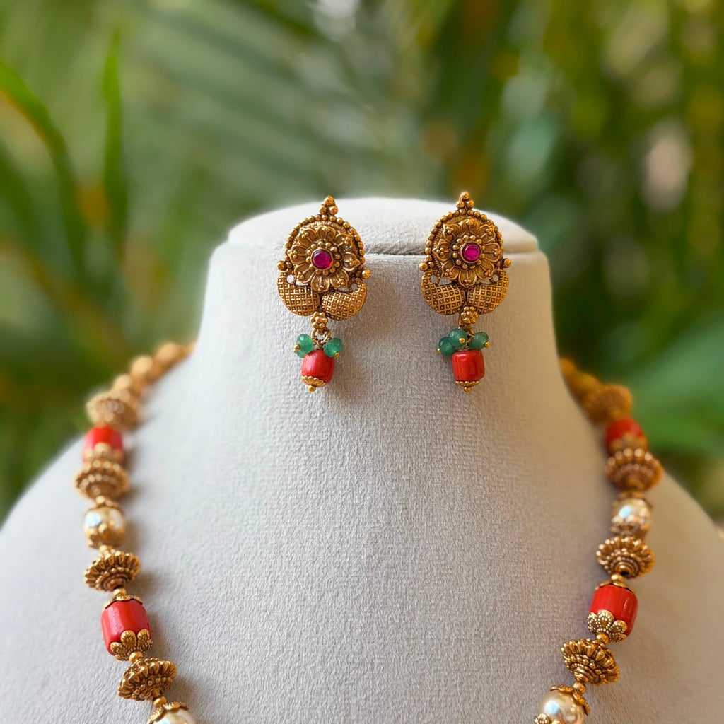 Antique Necklace Set AN342