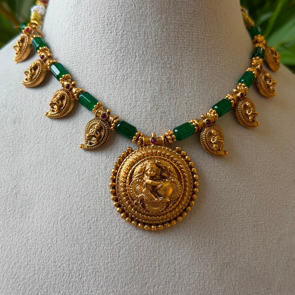 Antique Necklace Set AN343