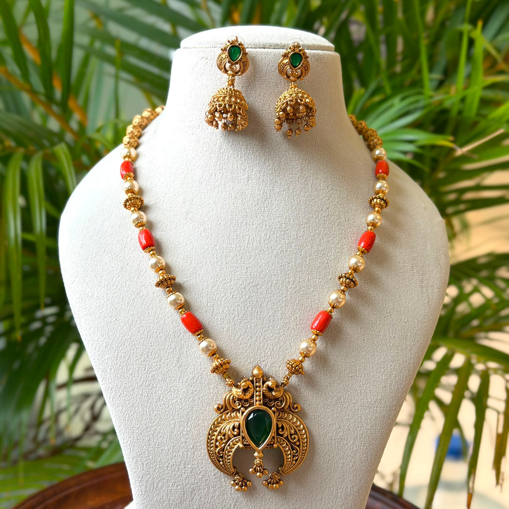 Antique Necklace Set AN344