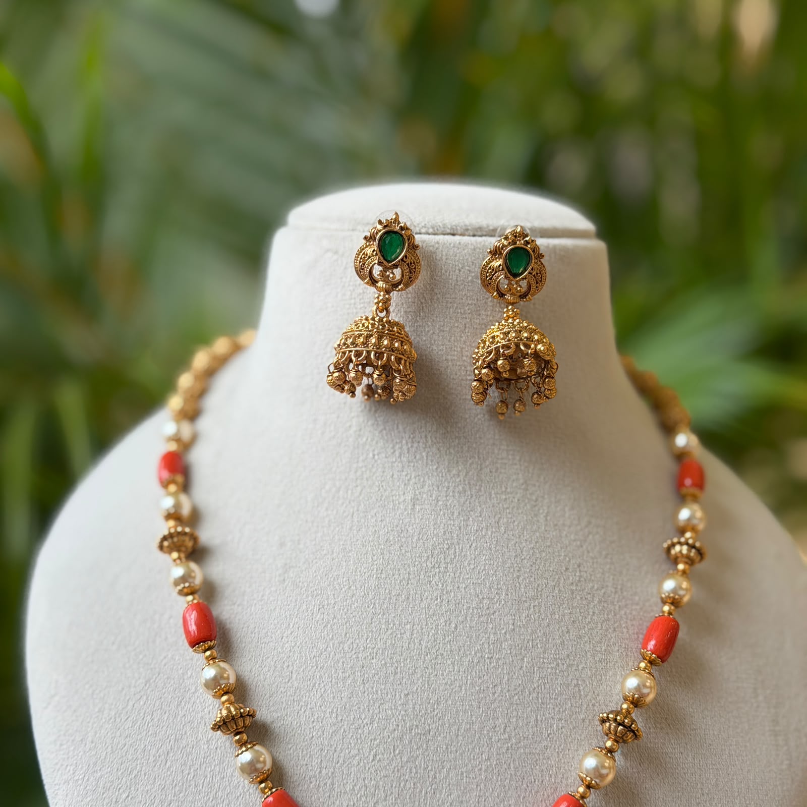 Antique Necklace Set AN344