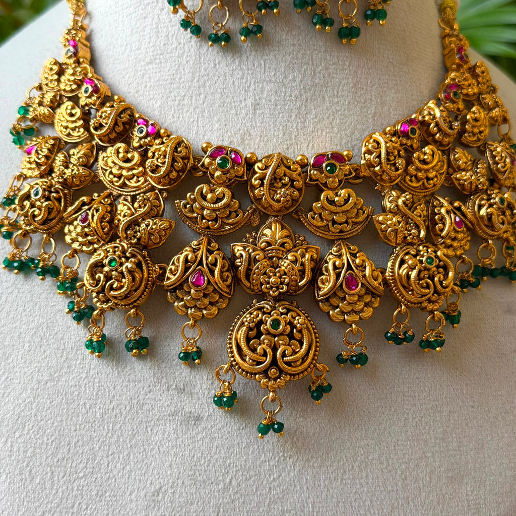 Antique Necklace Set AN346