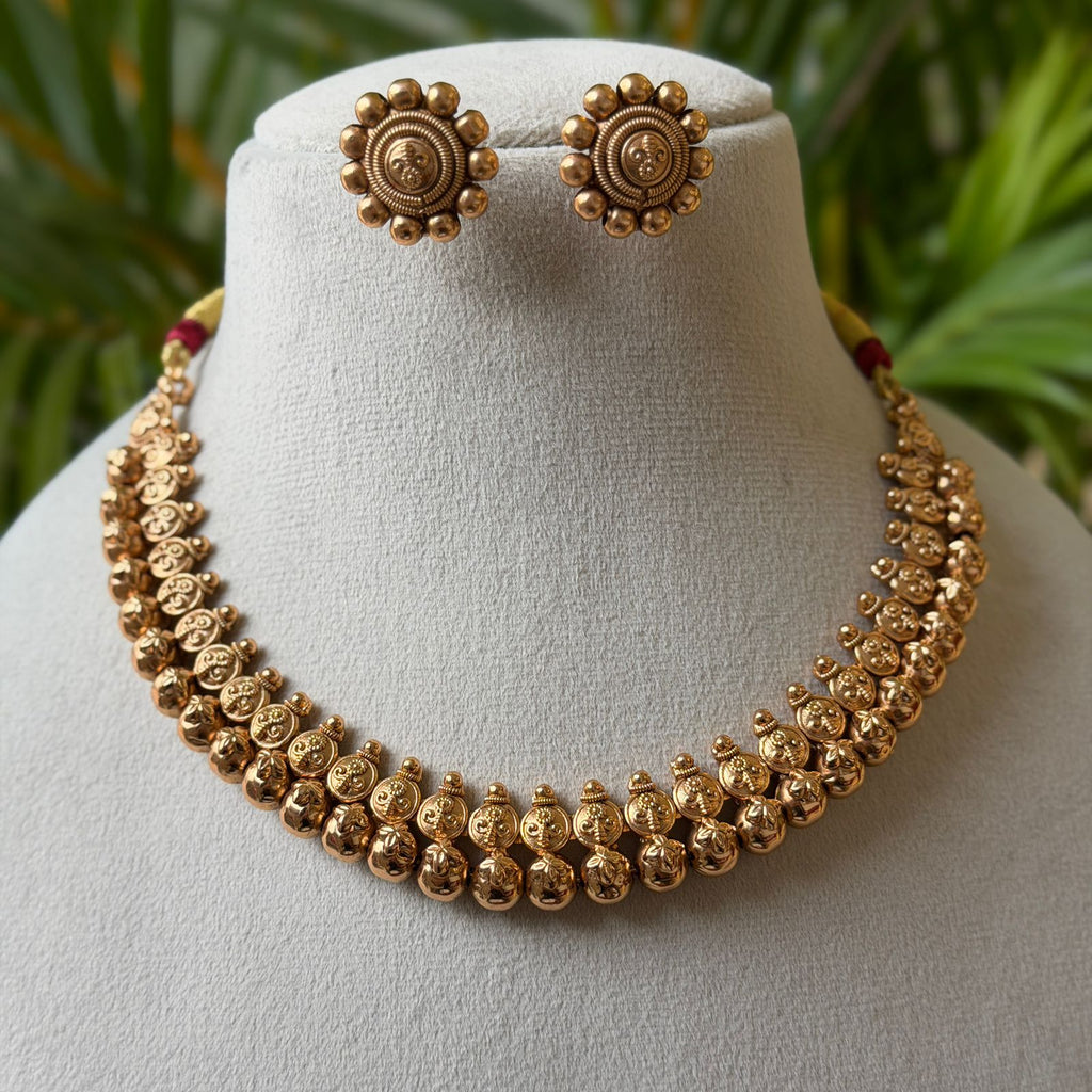 Antique Necklace Set AN354