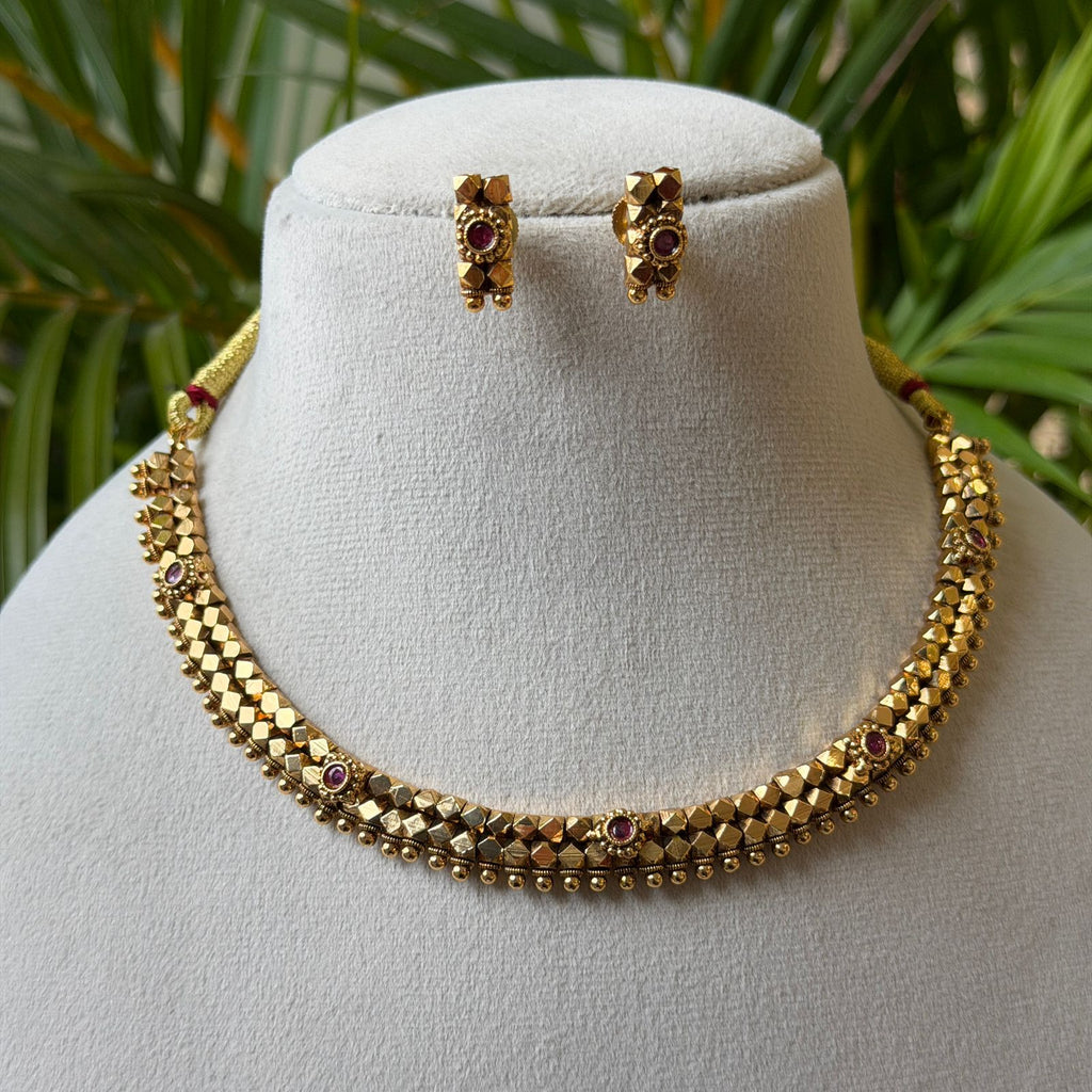 Antique Necklace Set AN355