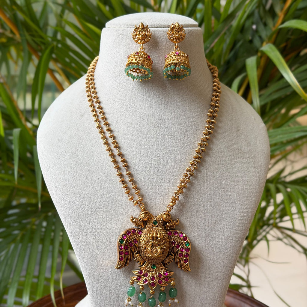 Antique Necklace Set AN396