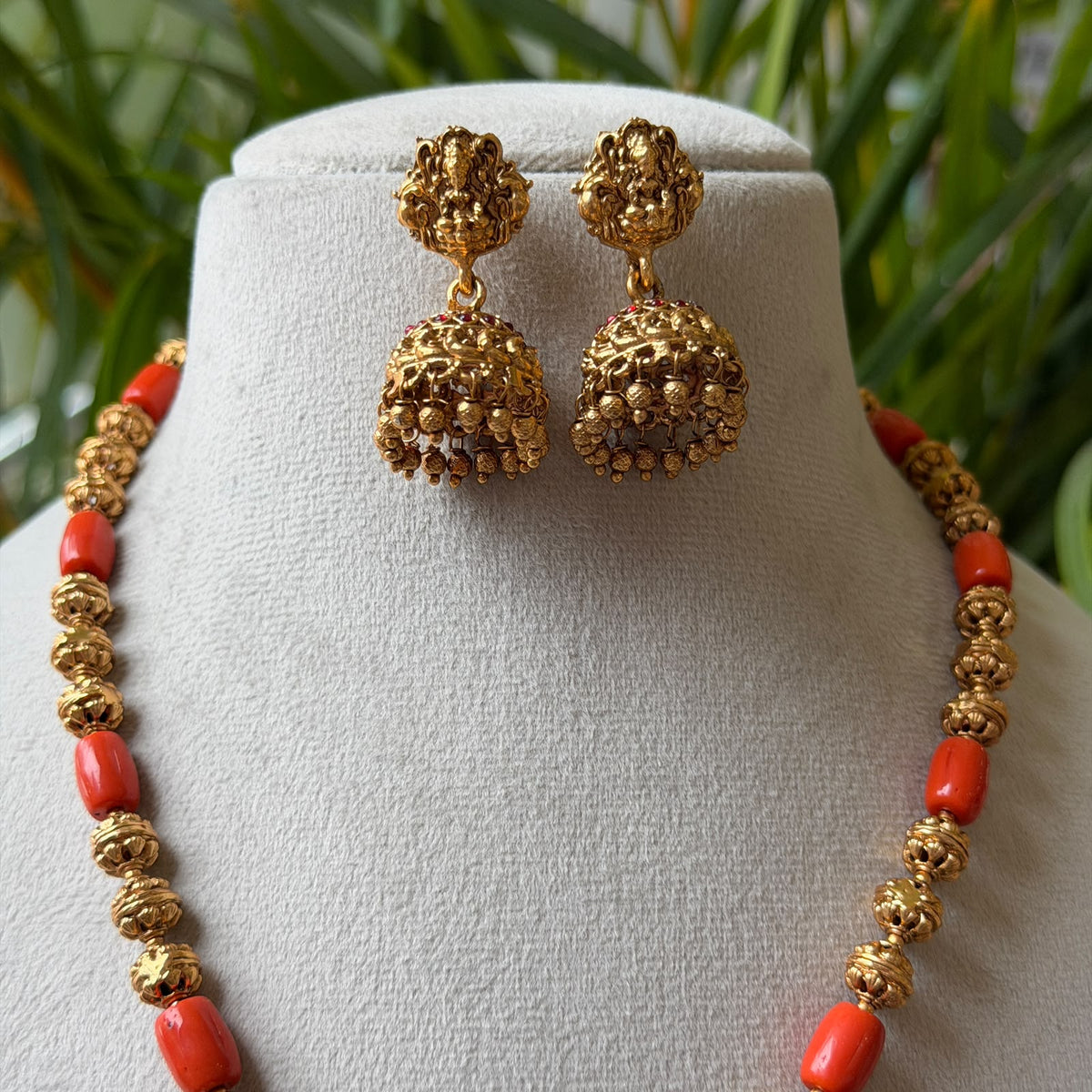 Antique Necklace Set AN398