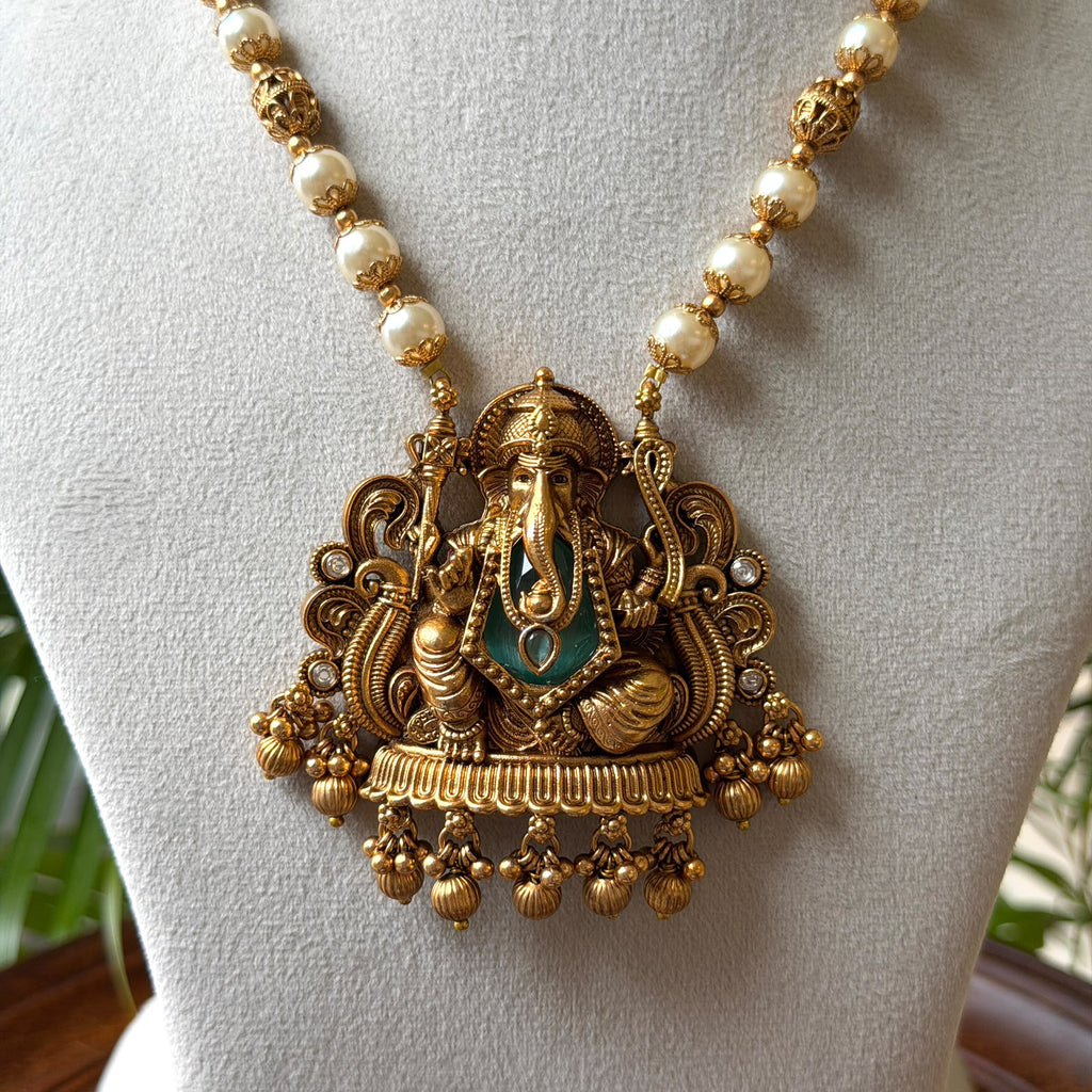Antique Necklace Set AN400
