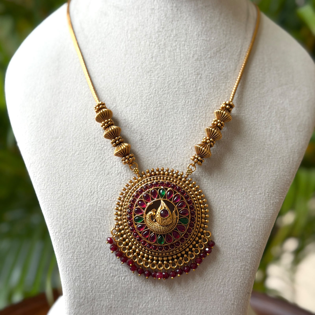 Antique Necklace Set AN401