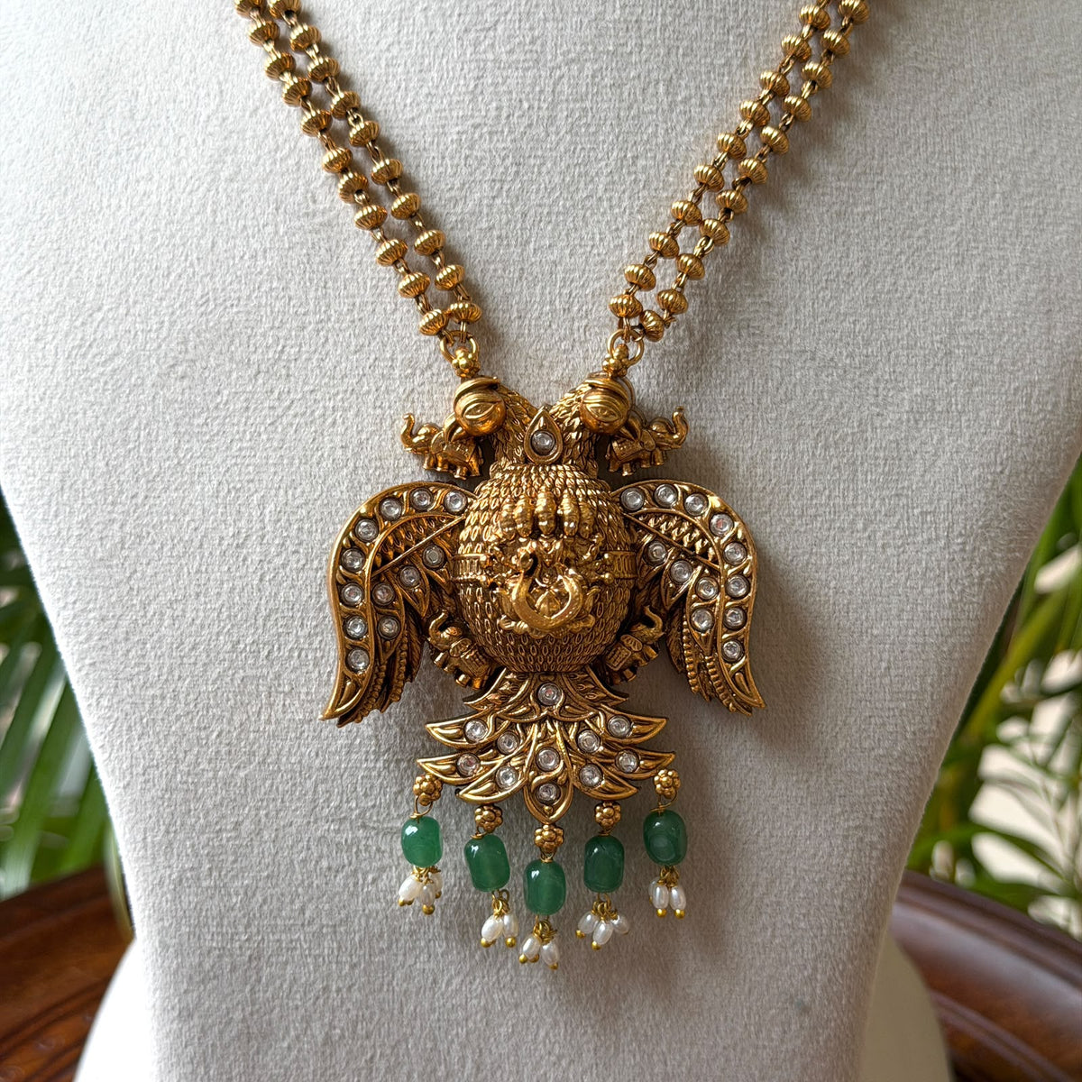Antique Necklace Set AN403