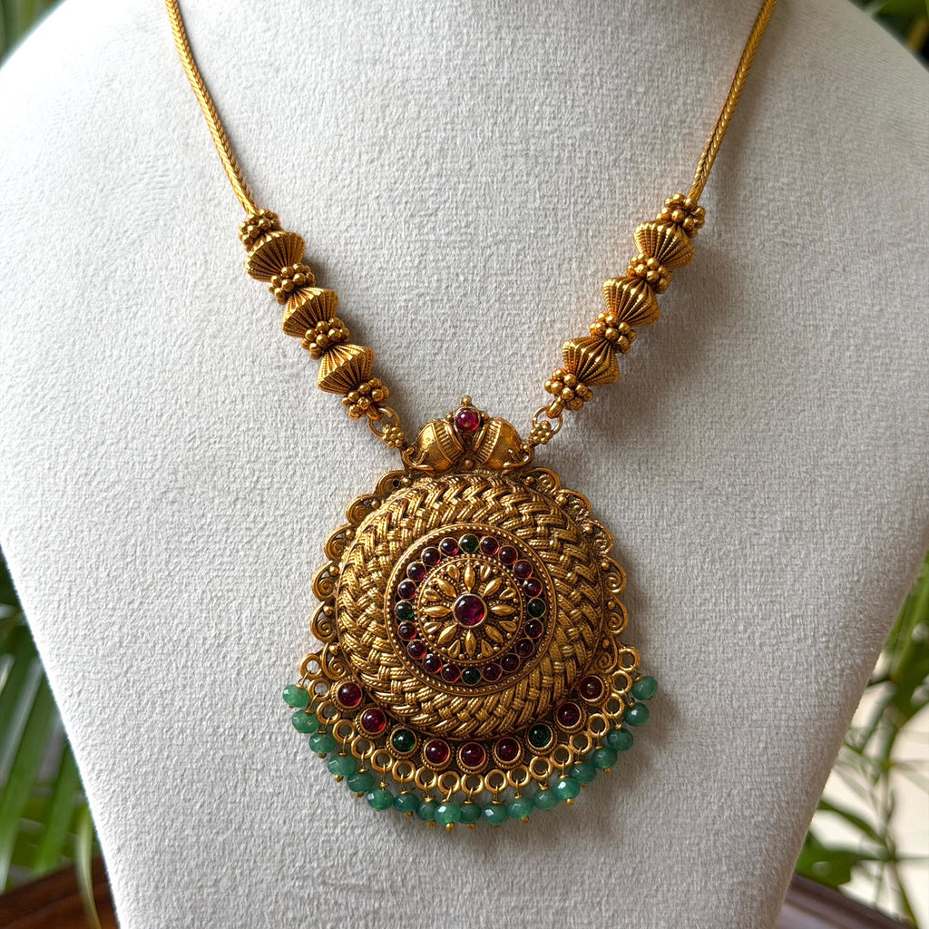 Antique Necklace Set AN404