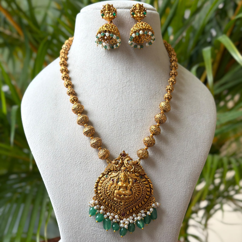 Antique Necklace Set AN406