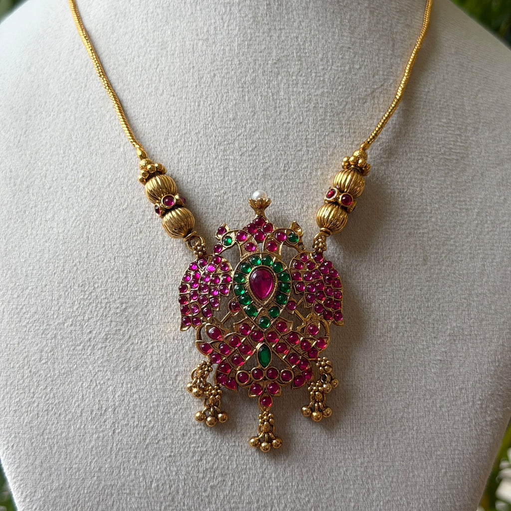 Antique Necklace Set AN407