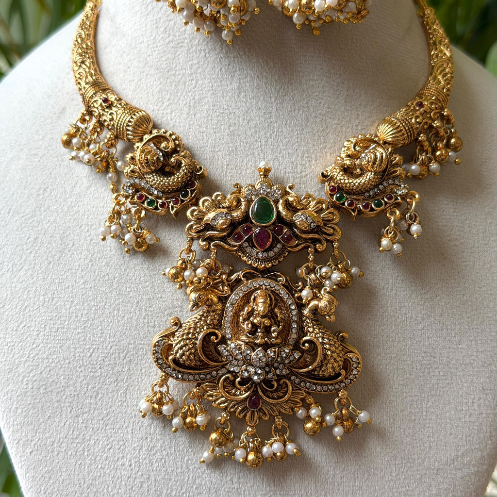 Antique Necklace Set AN413