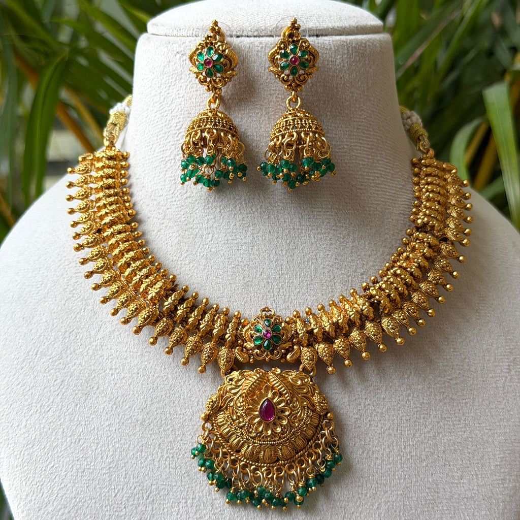 Antique Necklace Set AN416