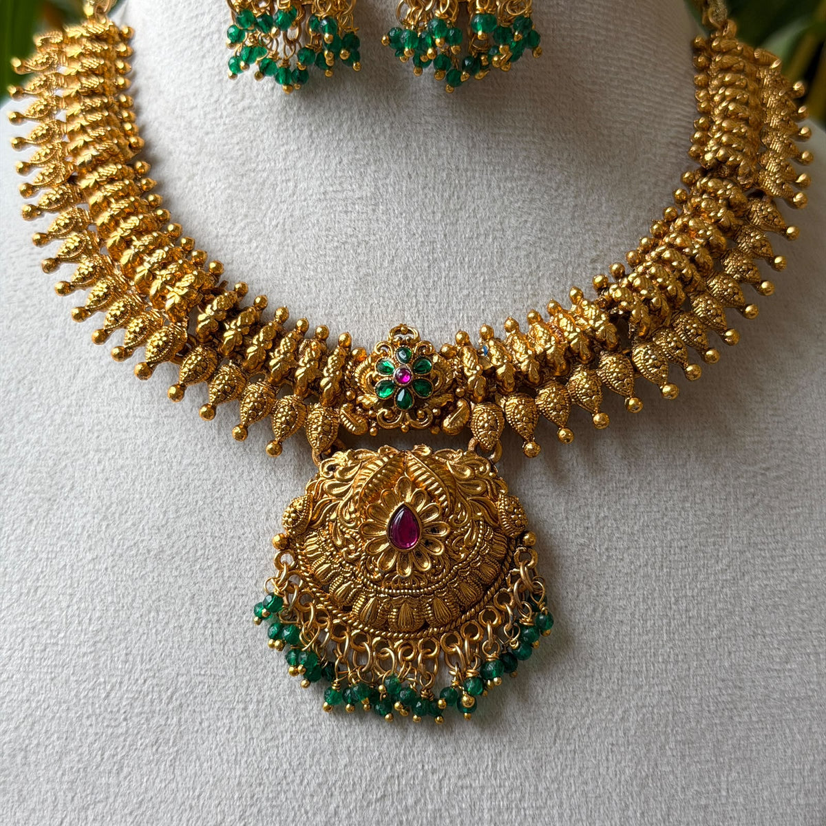 Antique Necklace Set AN416