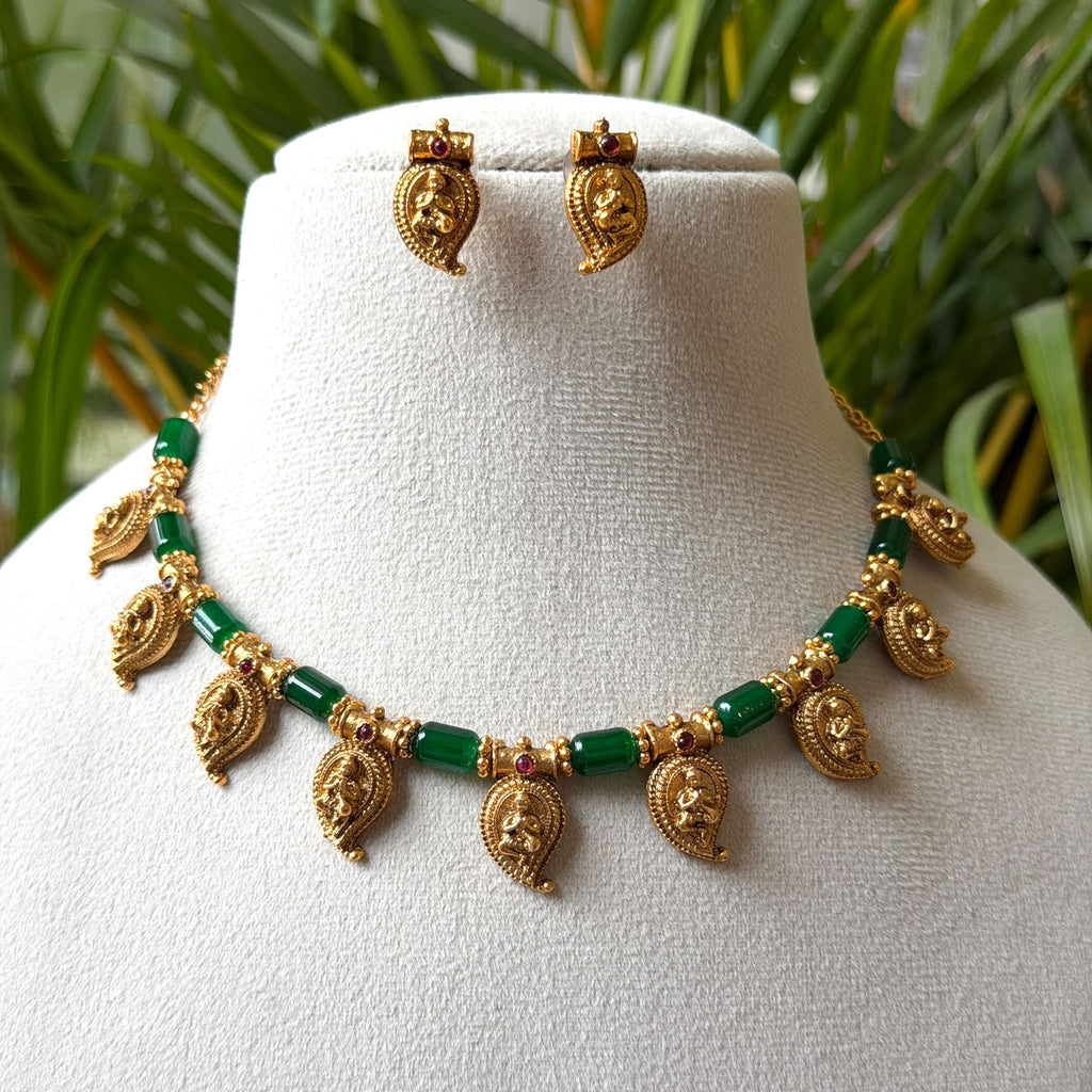 Antique Necklace Set AN437
