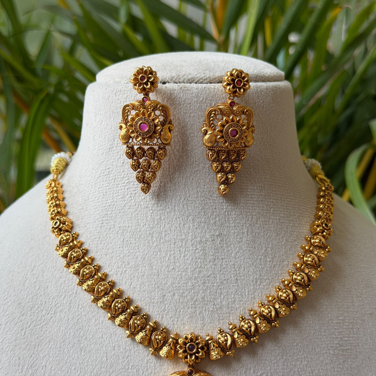 Antique Necklace Set AN442