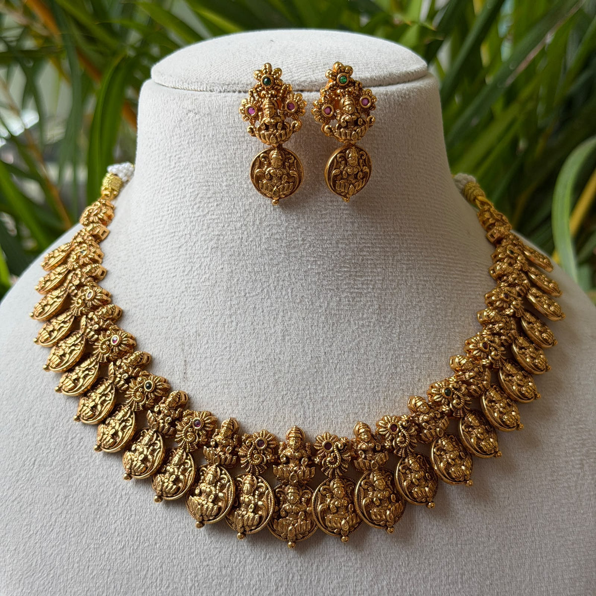Antique Necklace Set AN443