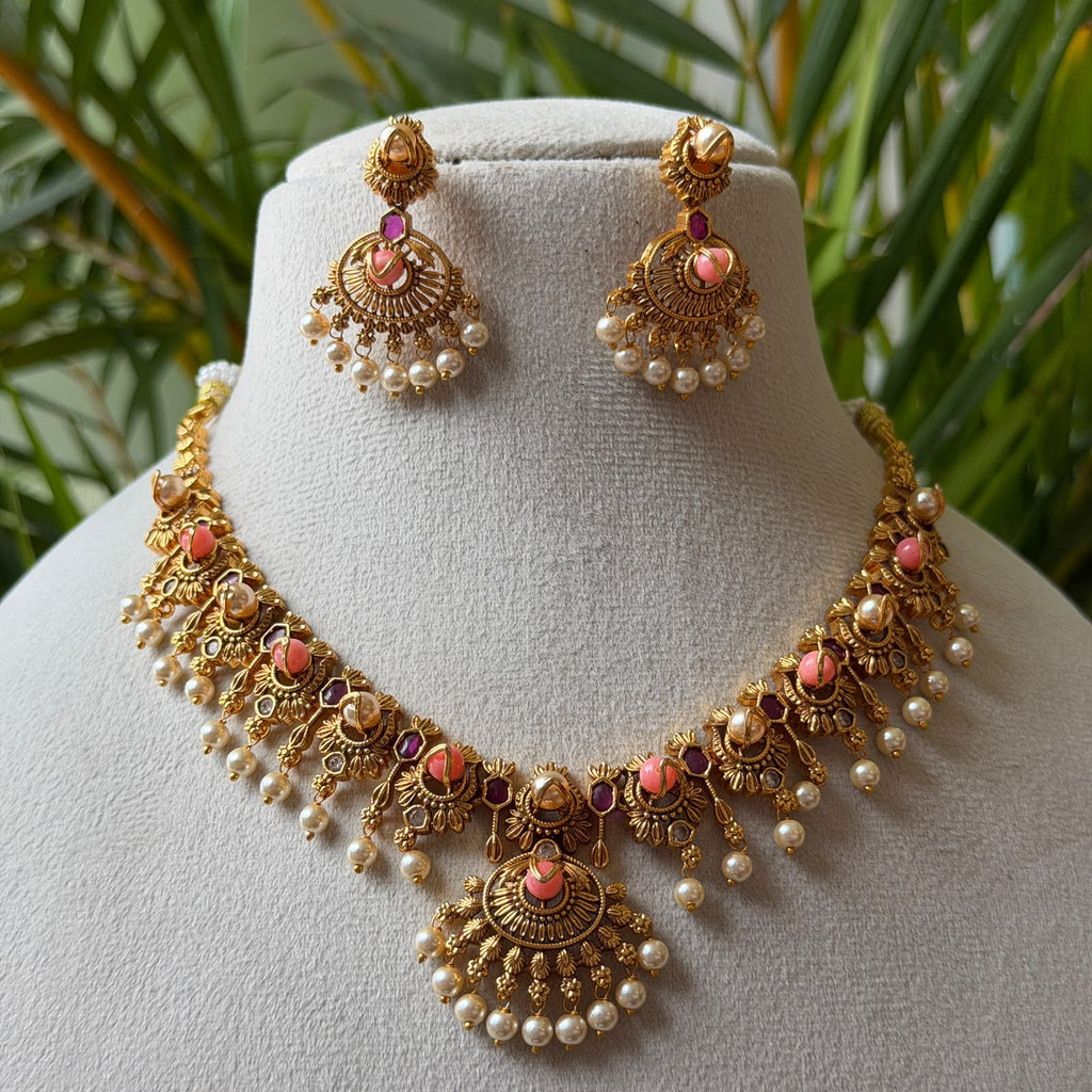 Antique Necklace Set AN446