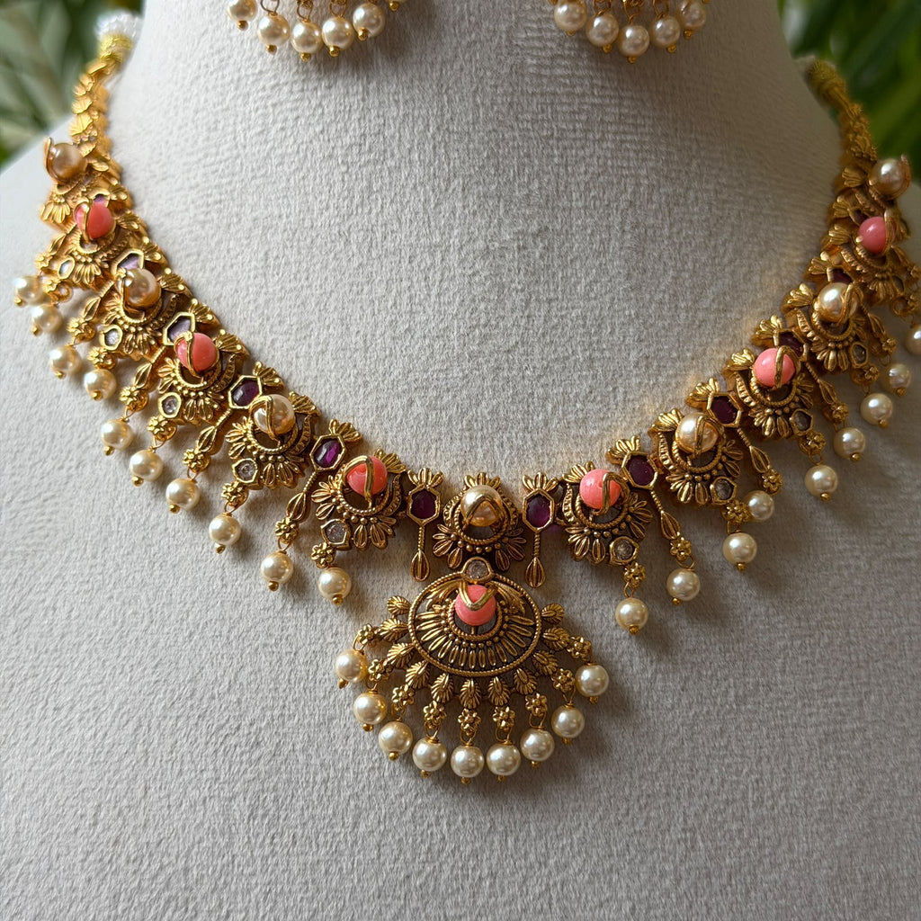 Antique Necklace Set AN446