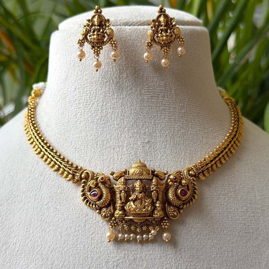 Antique Necklace Set AN452
