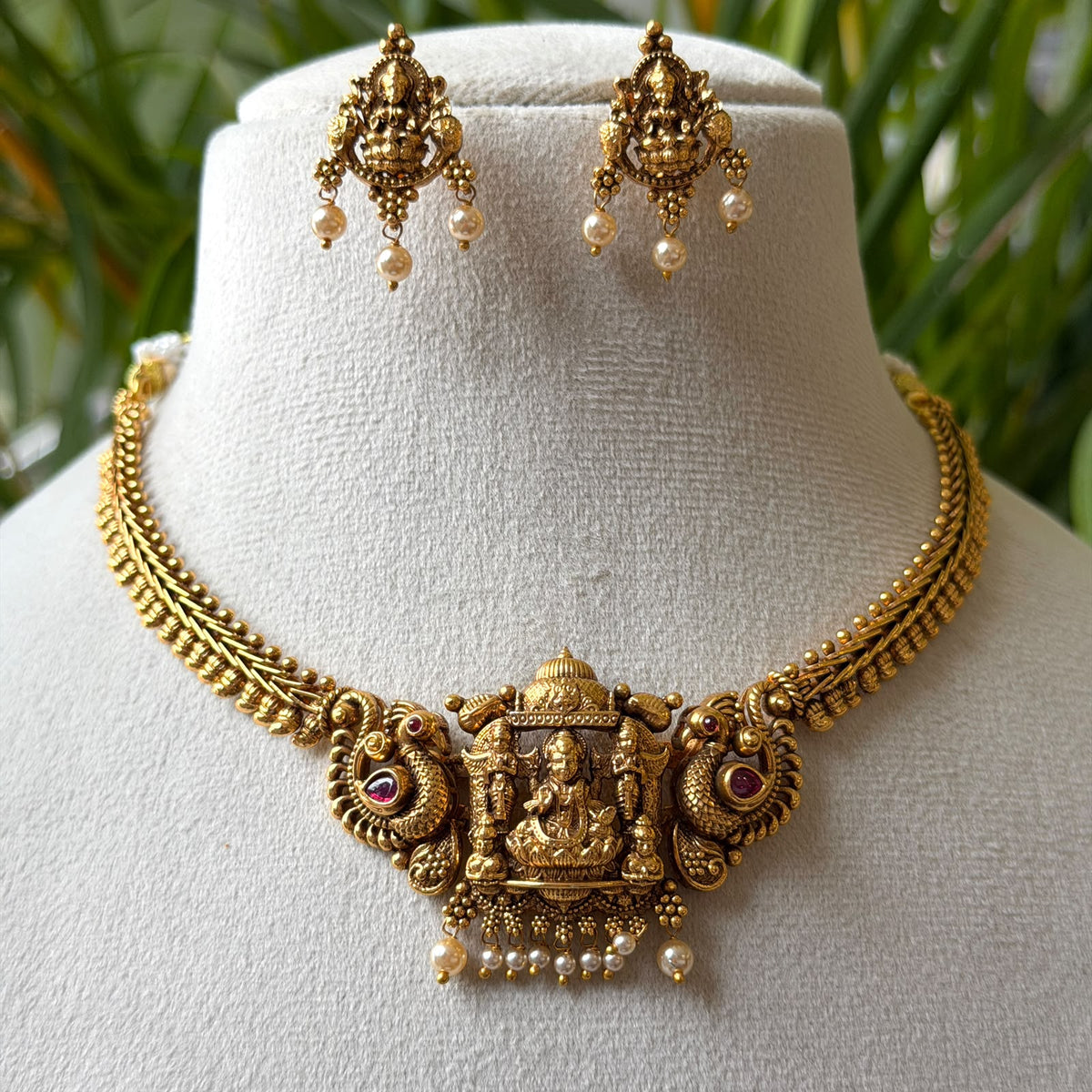 Antique Necklace Set AN452