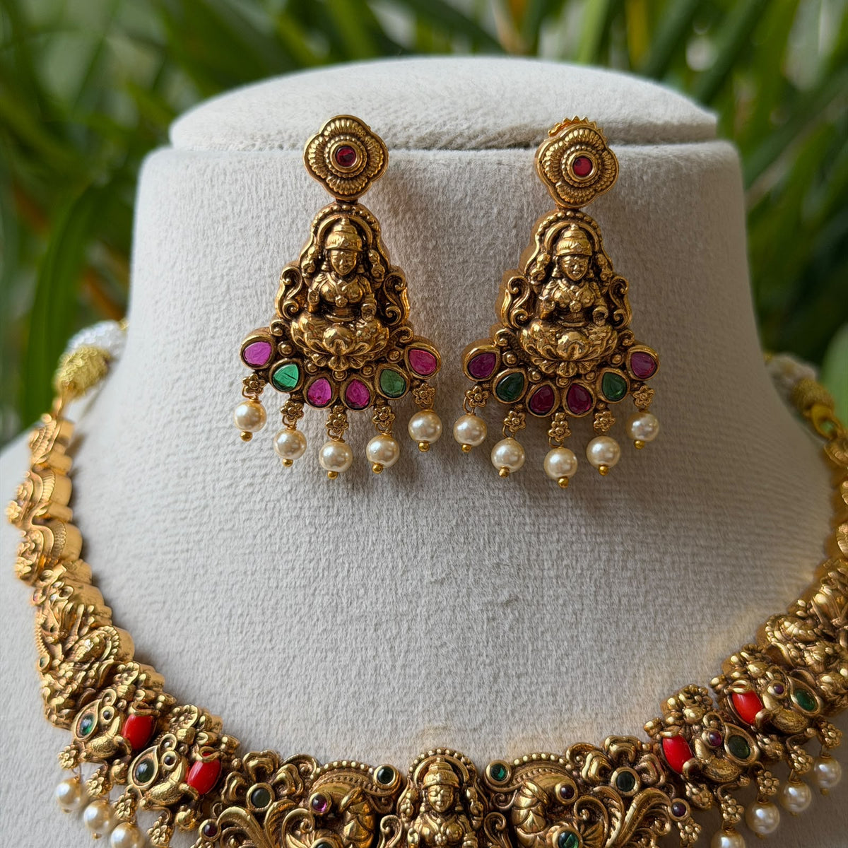 Antique Necklace Set AN454