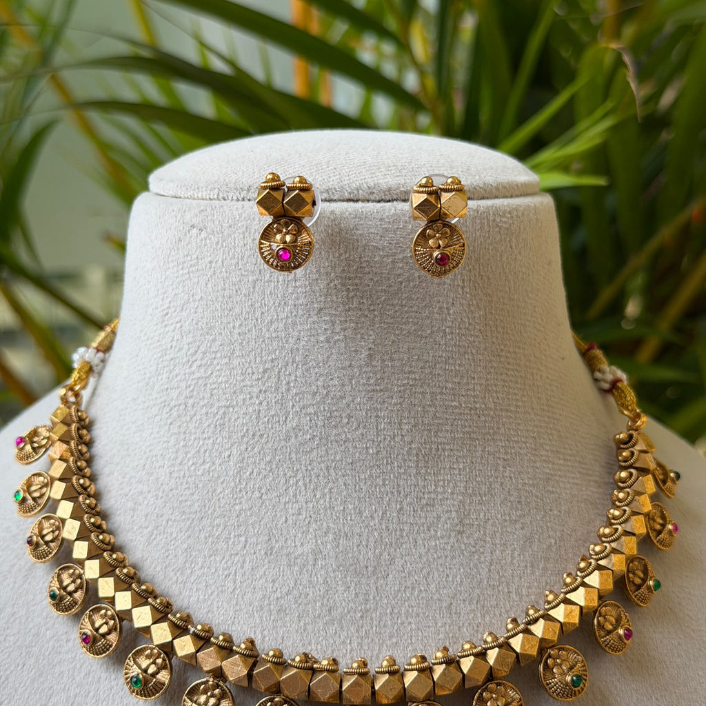 Antique Necklace Set AN473
