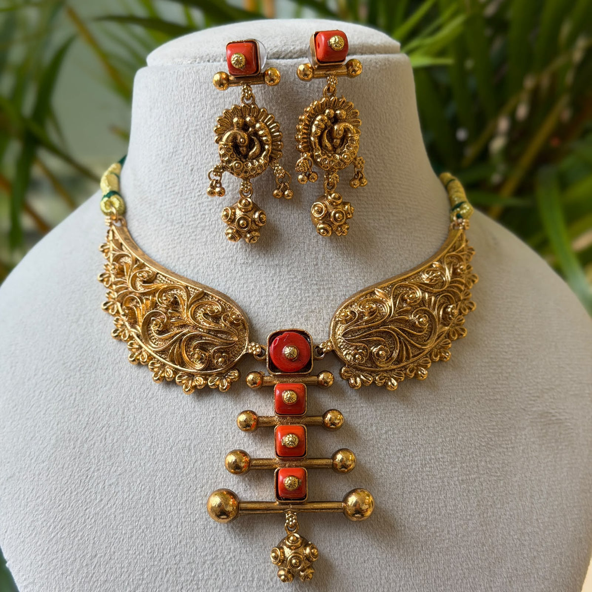 Antique Necklace Set AN475