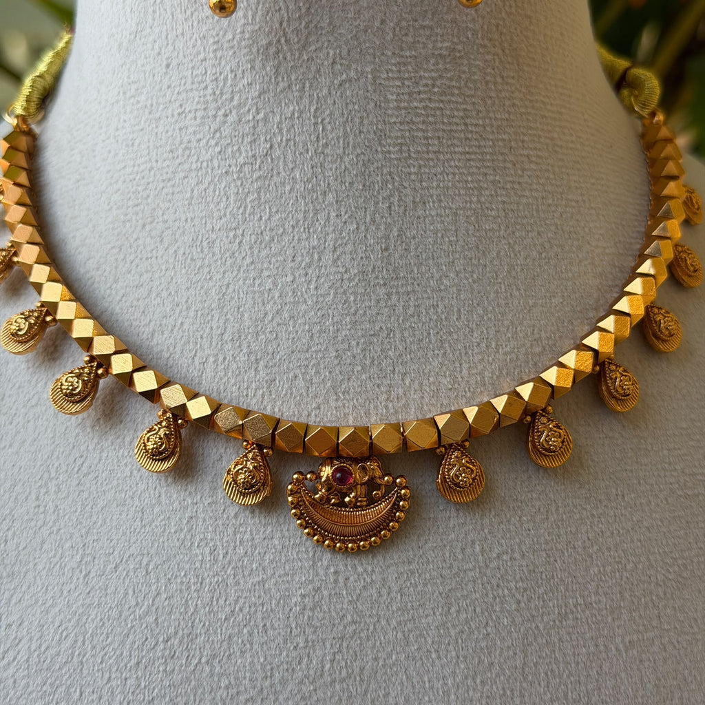 Antique Necklace Set AN477