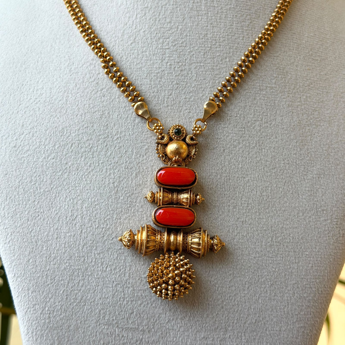 Antique Gold Coral Barrel Pendant Set – Red Coral Stone Drop with Gold Ball Pendant, Bead Chain & Stud Earrings AN481