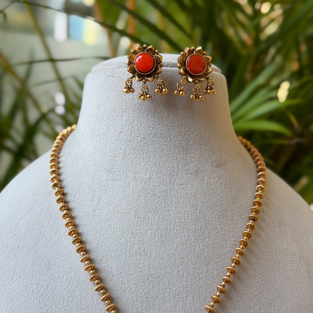 Antique Gold Coral Oval Pendant Set – Red & Green Enamel Floral Pendant on Gold Bead Chain with Coral Stud Earrings AN482